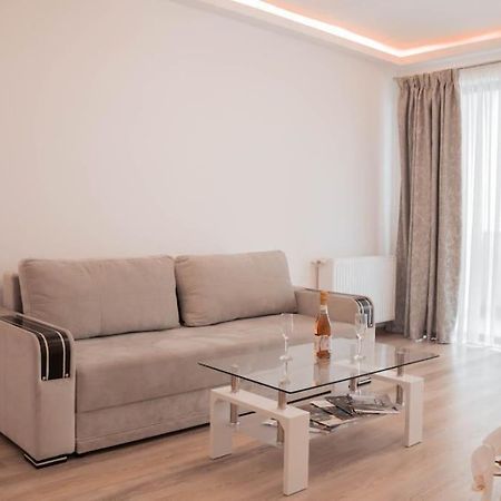 Apartament Zona Coresi Mall ブラショフ エクステリア 写真
