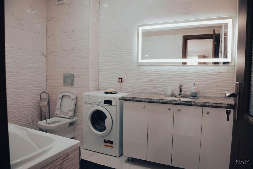 Apartament Zona Coresi Mall ブラショフ エクステリア 写真